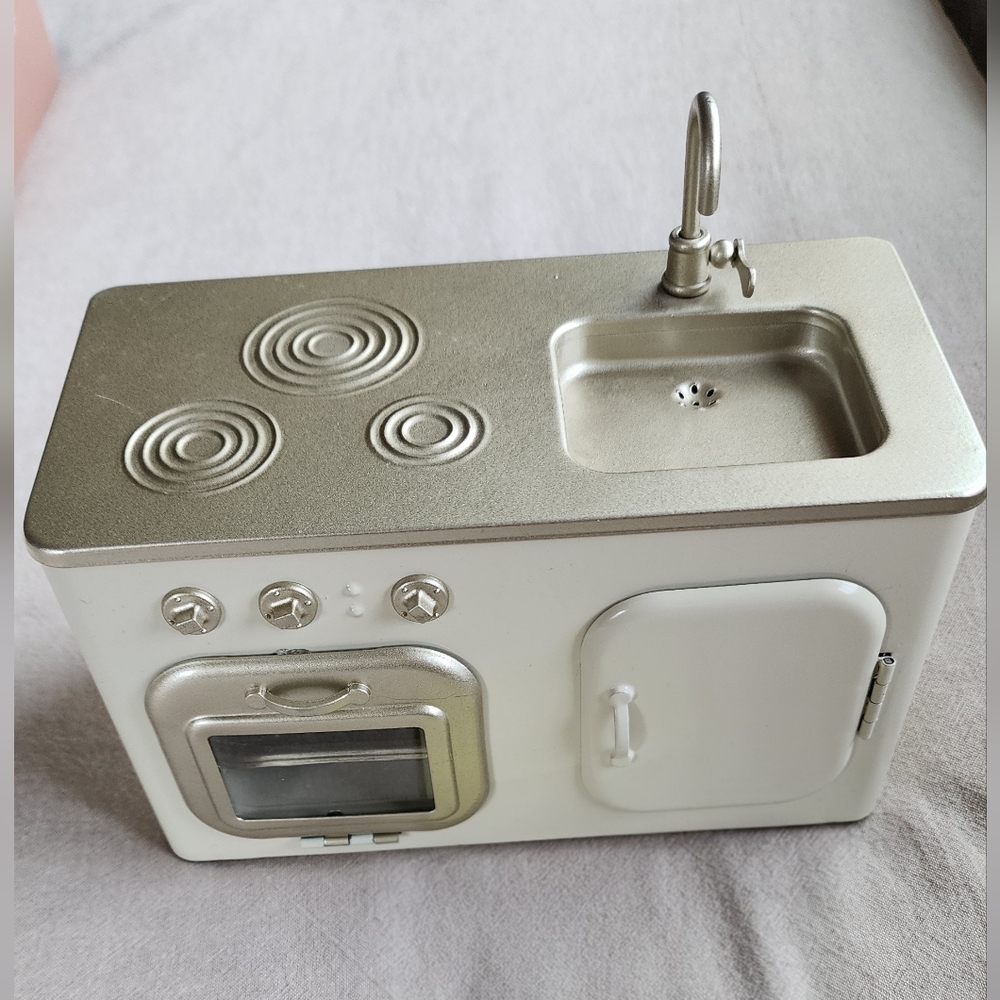 Maileg Metal Miniature Silver and White Kitchen